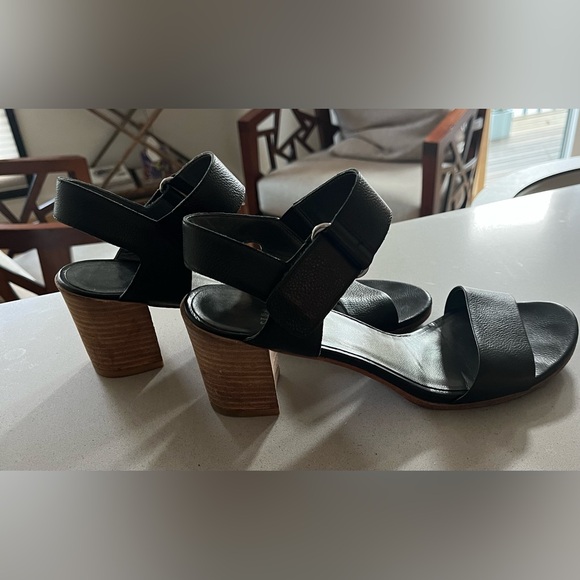 Stuart Weitzman Broadband Nero Sport Calf sandal Leather 9 M - Picture 7 of 7